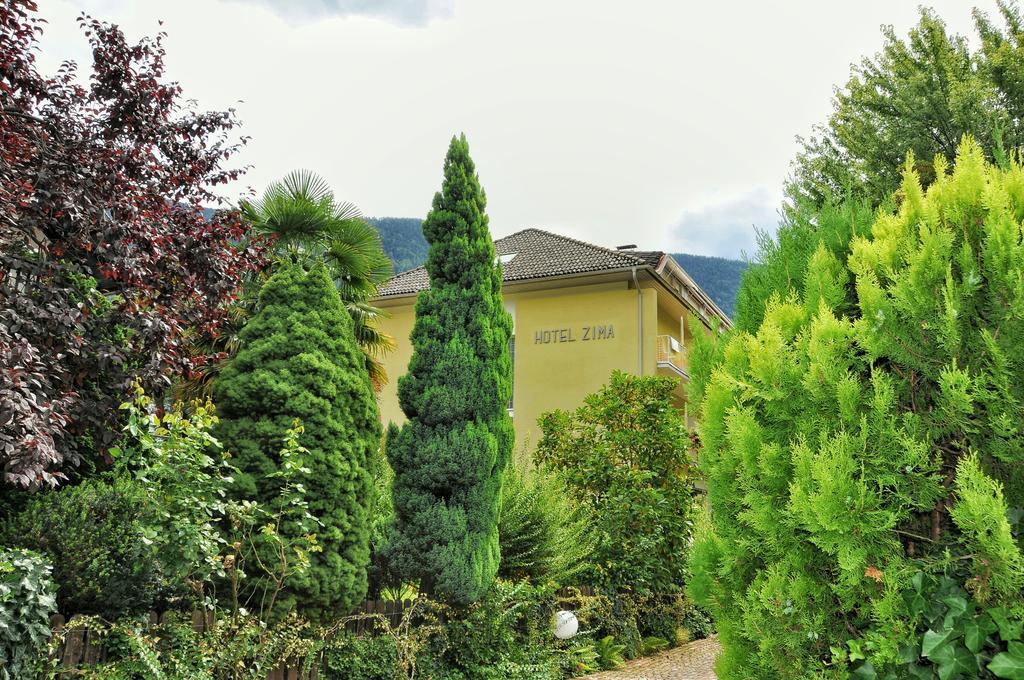 Hotel Zima Merano Kültér fotó